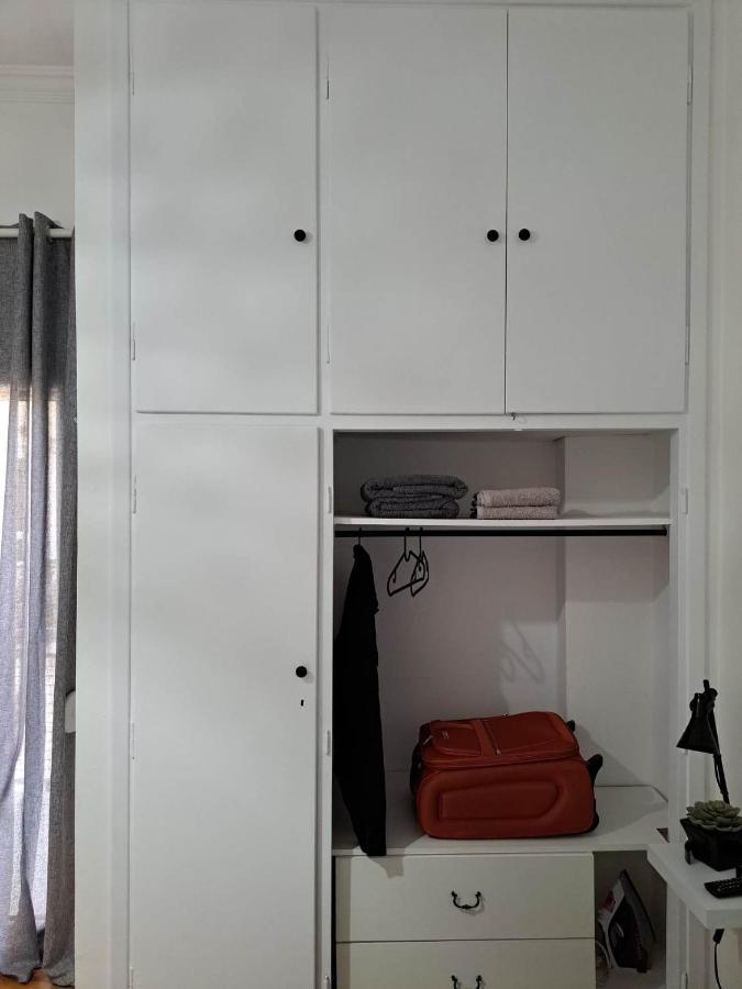 Athenshub - Across Metro Station Apartment Ngoại thất bức ảnh