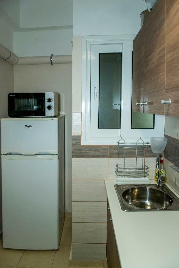 Athenshub - Across Metro Station Apartment Ngoại thất bức ảnh